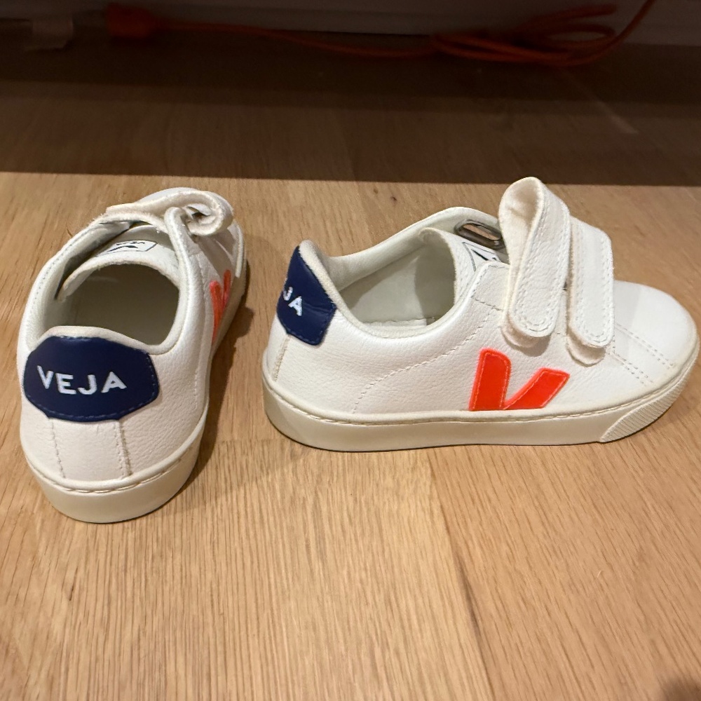 Veja Shoes